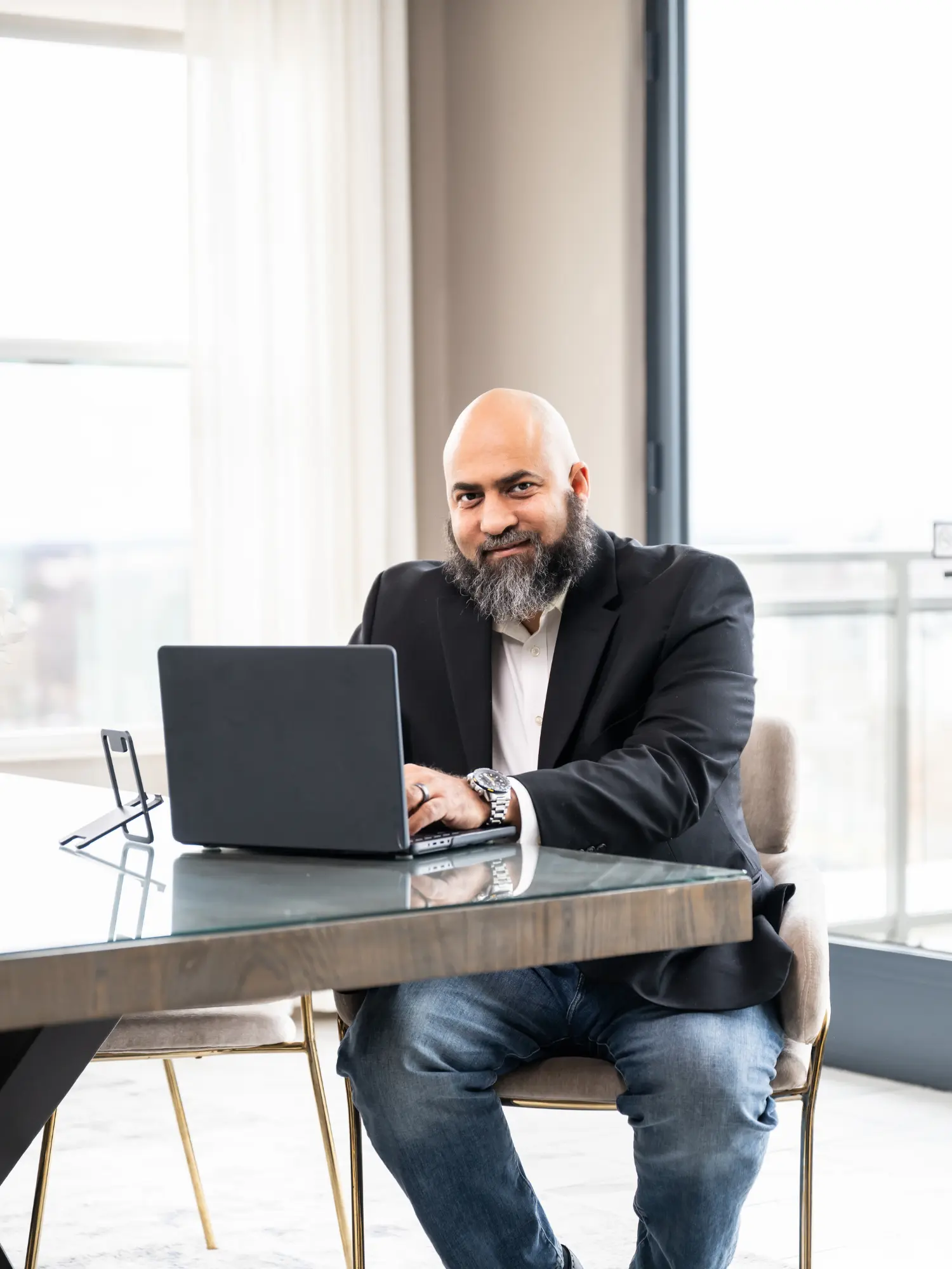 https://principalitc.com/wp-content/uploads/2026/02/principal-it-shaun-cobbs-sitting.webp